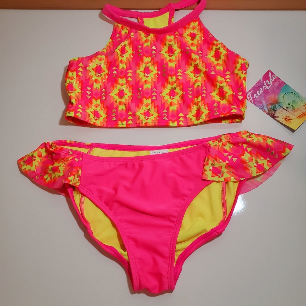 Freestyle Revolution Pink Yellow 2 Piece Swim 12